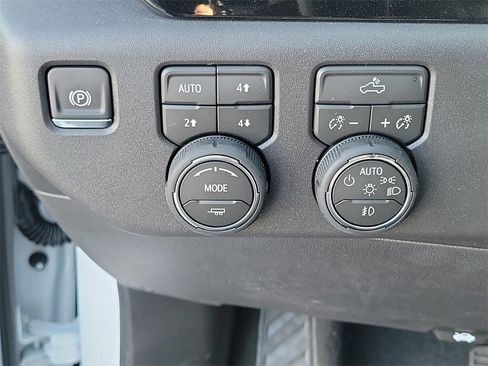 New 2026 Chevrolet Silverado 1500 RST w/ Z71 Off-Road Package image 15