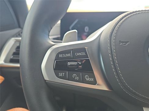 Used 2024 BMW X5 sDrive40i w/ M Sport Package image 24