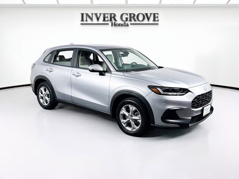 Certified 2024 Honda HR-V LX image 3