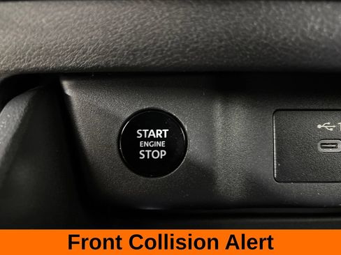 Used 2025 Nissan Rogue SL w/ Tech Package FWD image 20