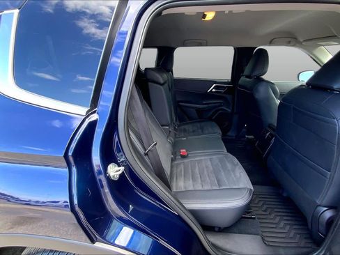 Used 2024 Mitsubishi Outlander SE FWD image 19