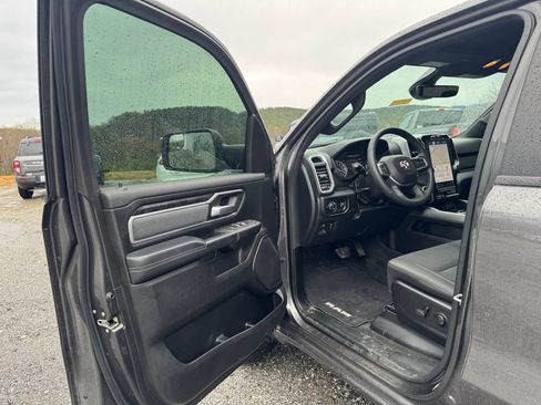 Used 2023 RAM 1500 Big Horn image 11