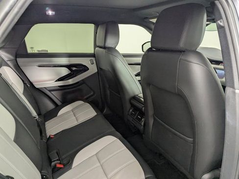 Used 2023 Land Rover Range Rover Evoque R-Dynamic S image 27
