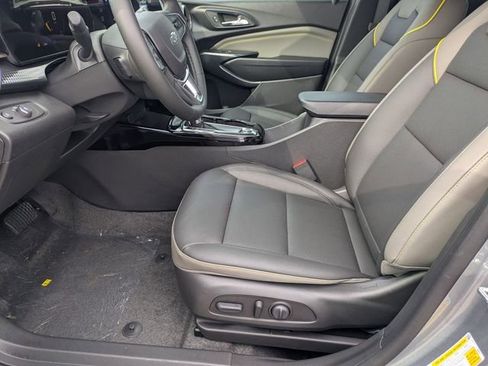 New 2026 Chevrolet Trax ACTIV w/ Driver Confidence Package FWD image 11