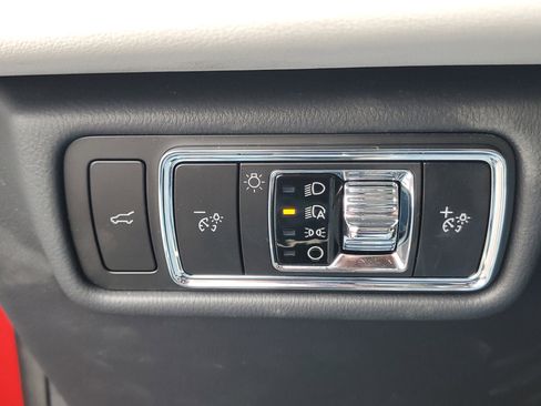 New 2026 Lincoln Aviator AWD image 13