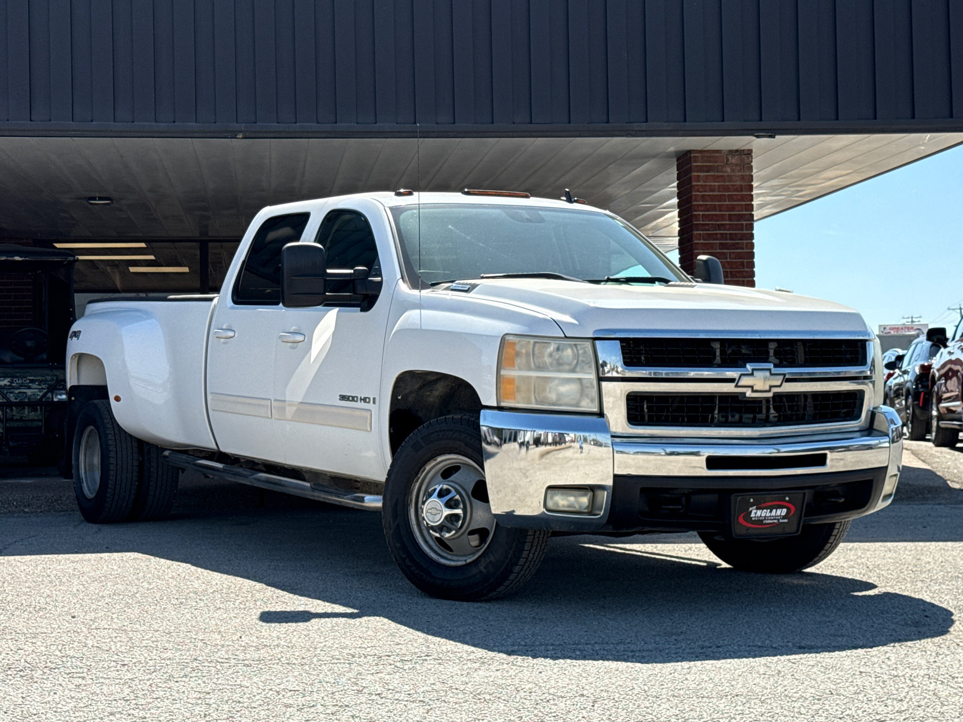 Used 2009 Chevrolet Silverado 3500 LTZ w/ LTZ Plus Package AWD/4WD image 1
