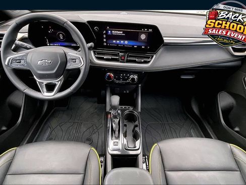 Used 2024 Chevrolet TrailBlazer ACTIV w/ Driver Confidence Package AWD/4WD image 15