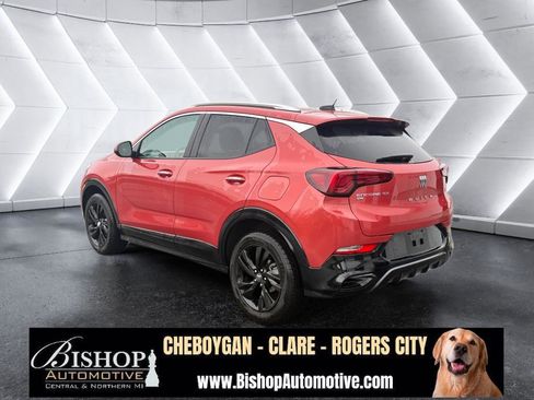 Used 2024 Buick Encore GX Sport Touring image 16