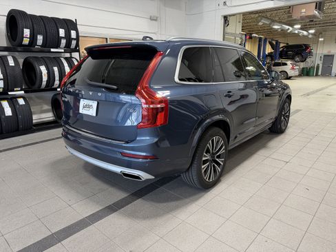 Used 2021 Volvo XC90 T6 Momentum w/ Advanced Package AWD/4WD image 9