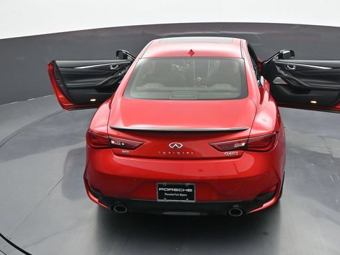 Used 2018 INFINITI Q60 Red Sport 400 AWD/4WD image 26