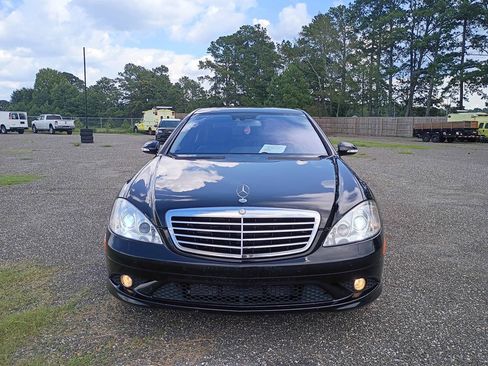 Used 2008 Mercedes-Benz S 550 4MATIC image 3