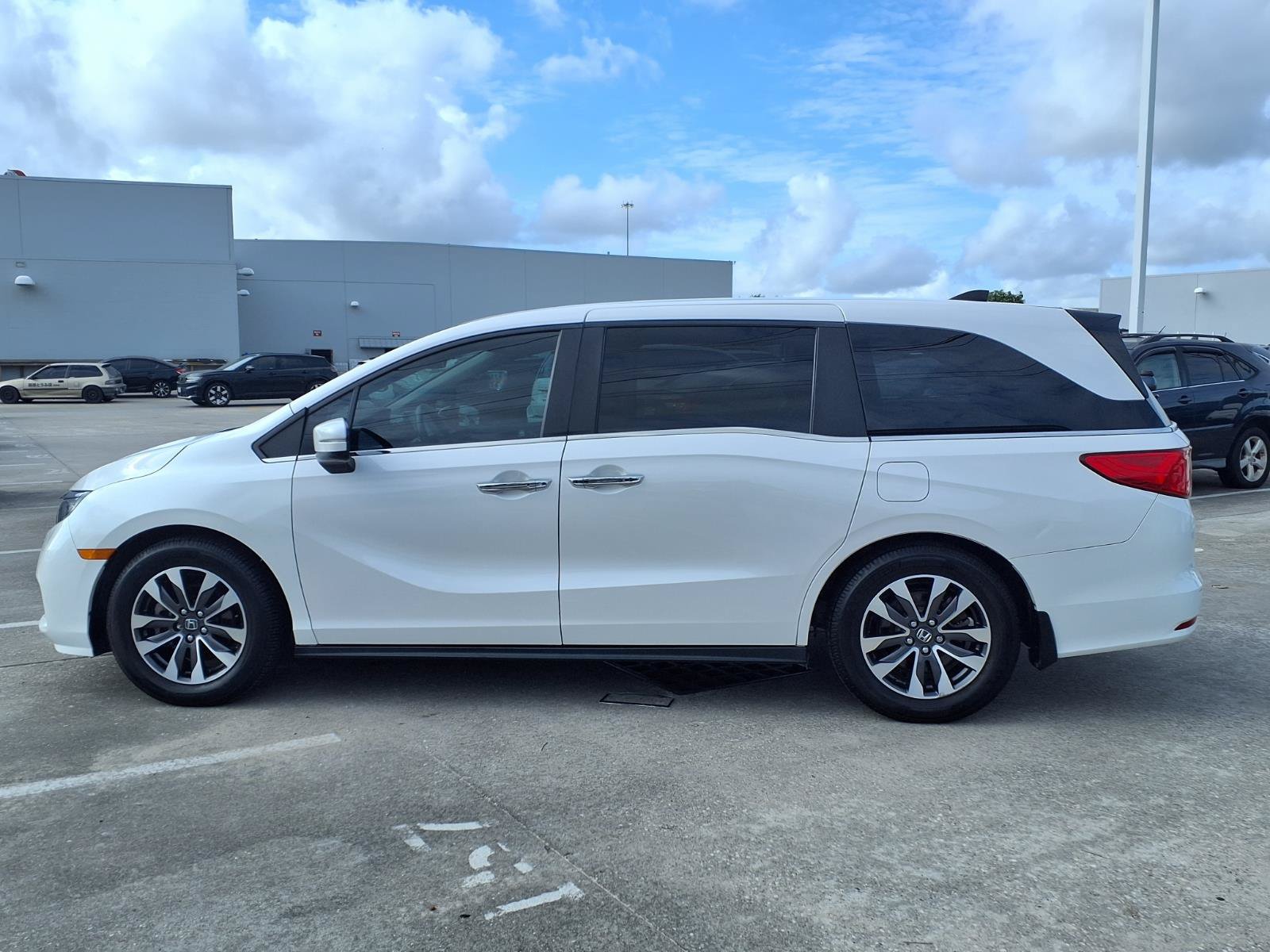 Certified 2023 Honda Odyssey EX-L image 22