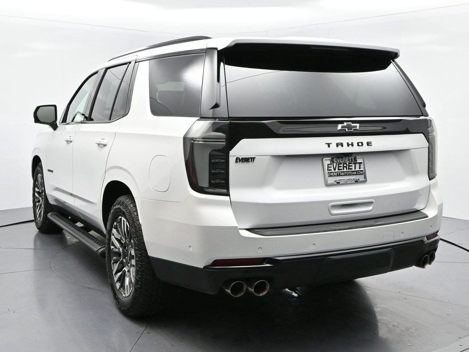 Used 2025 Chevrolet Tahoe Z71 w/ Z71 Off-Road Package AWD/4WD image 5