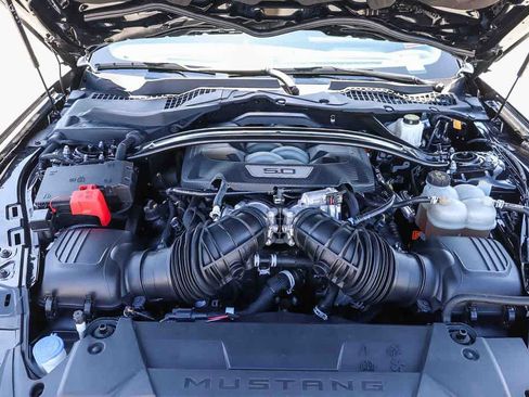 Used 2024 Ford Mustang GT Premium RWD image 35