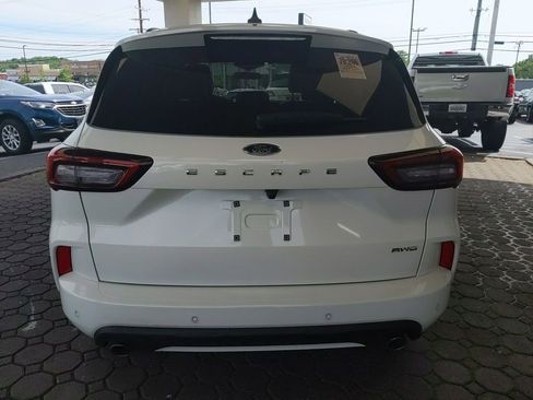 Used 2024 Ford Escape ST-Line w/ Tech Pack #1 AWD/4WD image 7