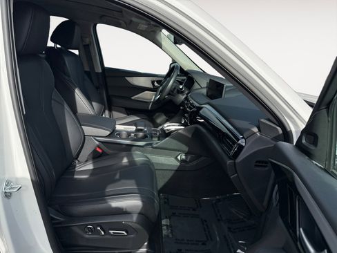 Used 2024 Acura MDX FWD image 19