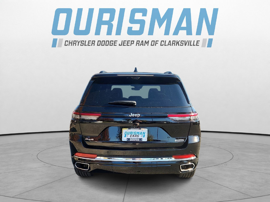 Used 2023 Jeep Grand Cherokee Overland w/ Luxury Tech Group IV AWD/4WD image 5