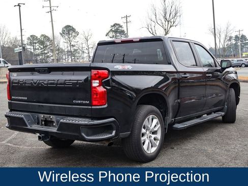 Used 2023 Chevrolet Silverado 1500 Custom image 8