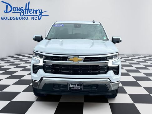Used 2026 Chevrolet Silverado 1500 LT w/ Z71 Off-Road Package AWD/4WD image 8
