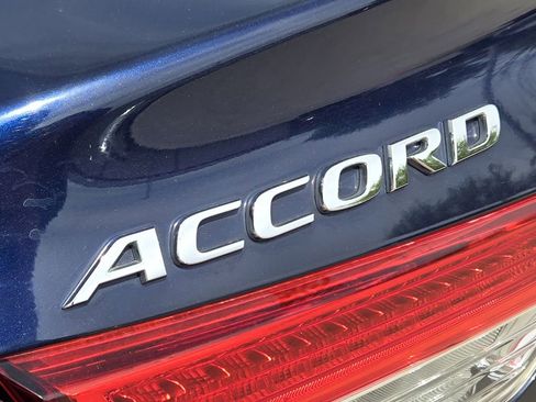 Used 2018 Honda Accord EX-L image 14