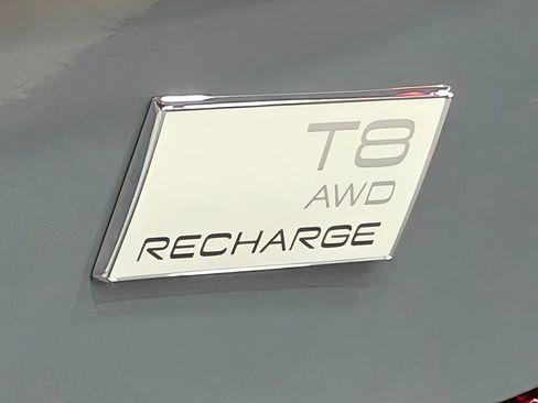 Used 2023 Volvo S60 T8 Plus AWD/4WD image 54