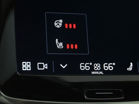 Used 2024 Volvo XC90 B6 Plus w/ Protection Package Premier image 8