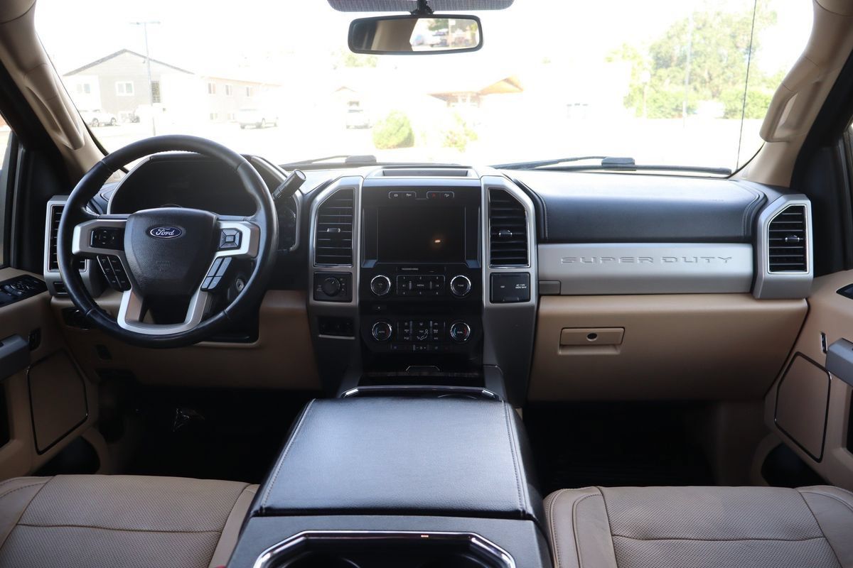 Used 2018 Ford F250 Lariat w/ Chrome Package AWD/4WD image 16
