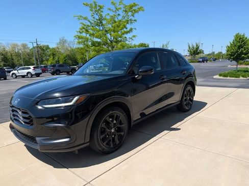 Certified 2024 Honda HR-V Sport image 3