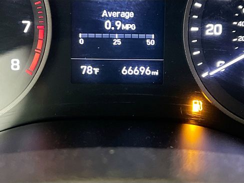 Used 2021 Hyundai Tucson SEL w/ Cargo Package image 8