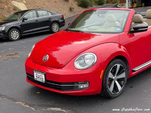 Used 2013 Volkswagen Beetle 2.0T image 36