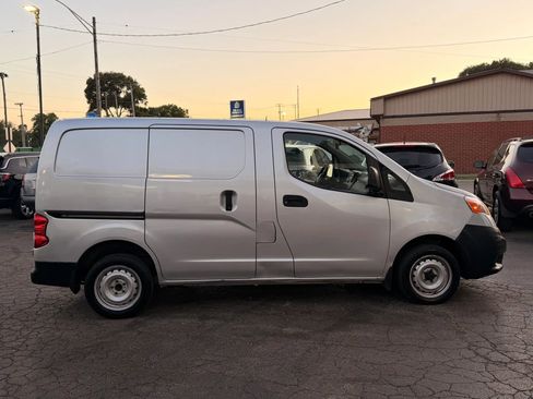Used 2015 Nissan NV200 S w/ Back Door Glass Package FWD image 17
