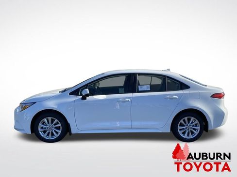 New 2026 Toyota Corolla LE FWD image 4
