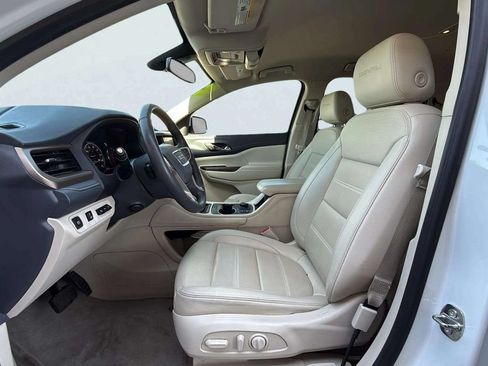 Used 2023 GMC Acadia Denali AWD/4WD image 16