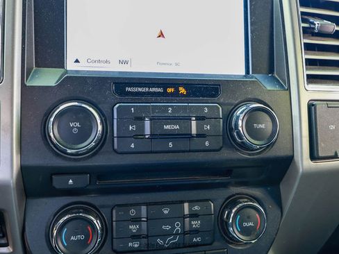 Used 2017 Ford F350 Lariat w/ Lariat Ultimate Package AWD/4WD image 59