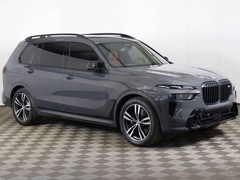 Used 2023 BMW X7 M60i w/ Executive Package AWD/4WD image 2