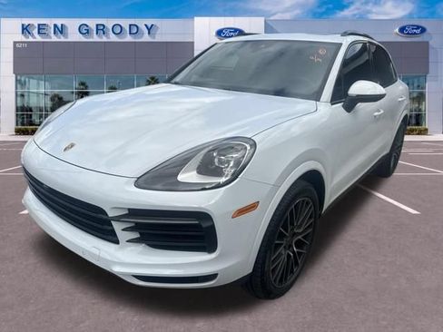 Used 2020 Porsche Cayenne AWD/4WD image 3