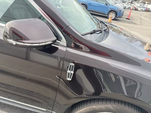 Used 2014 Lincoln MKT AWD w/ Equipment Group 201A image 10