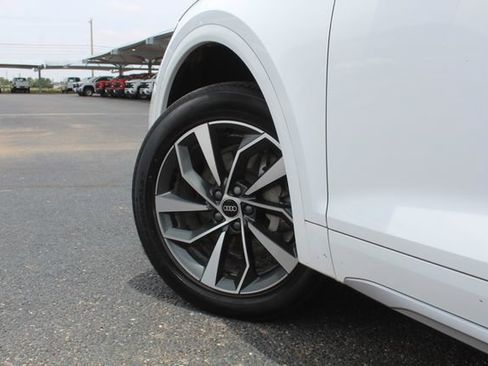 Used 2023 Audi Q5 2.0T Premium Plus w/ Premium Plus Package AWD/4WD image 13
