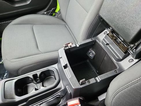 Used 2021 Jeep Wrangler Sport image 42