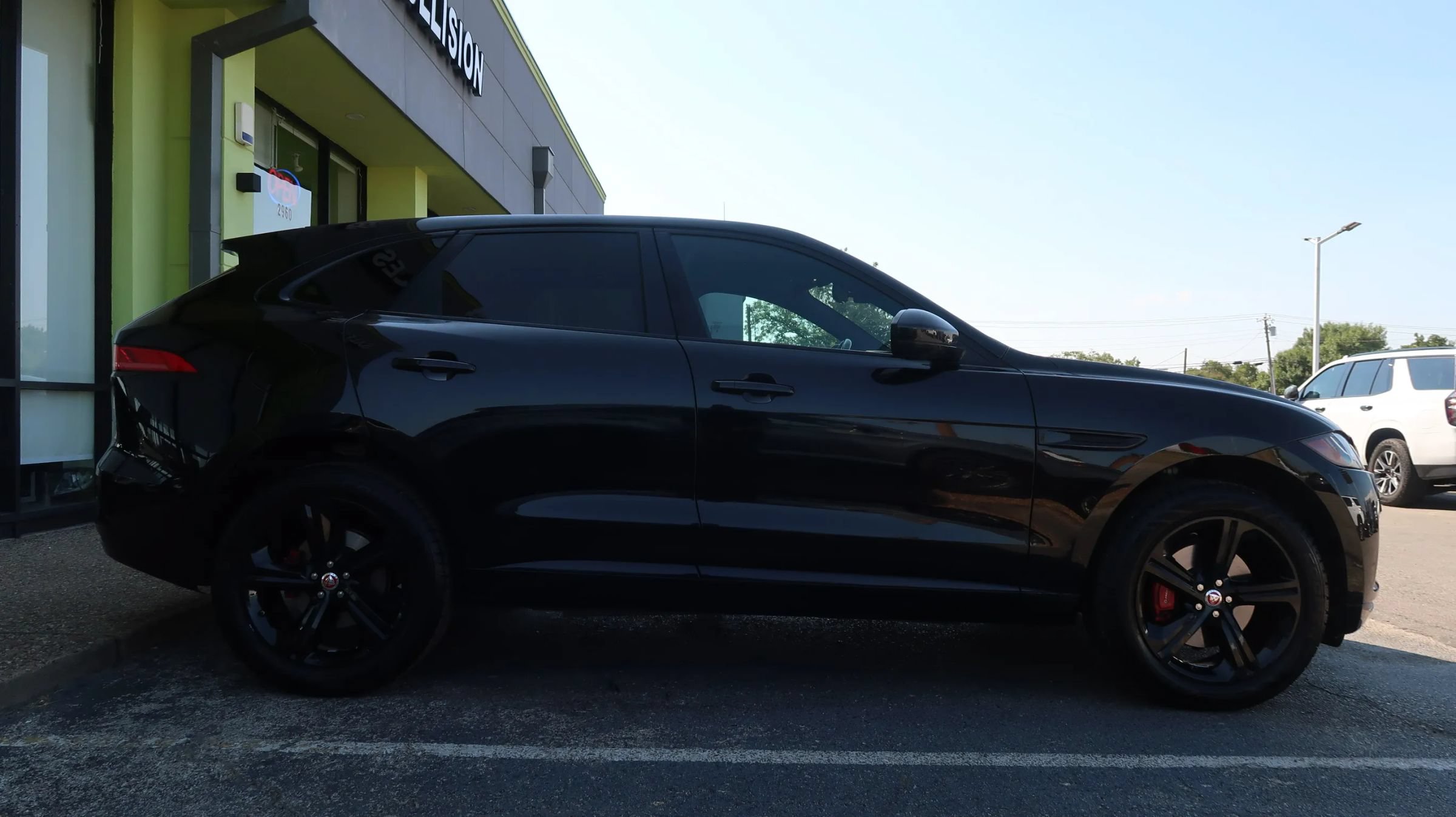 Used 2019 Jaguar F-PACE S AWD/4WD image 8