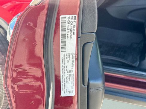 Used 2021 Jeep Grand Cherokee Limited image 34