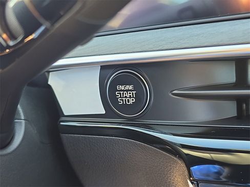 New 2026 Kia K5 EX image 30