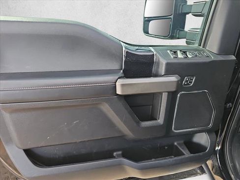 Used 2021 Ford F250 Platinum w/ FX4 Off-Road Package image 14