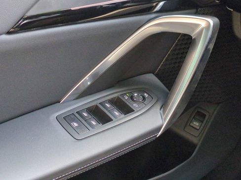 Used 2026 BMW X1 xDrive28i image 40