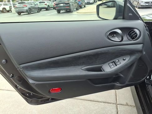 New 2026 Nissan Z Performance w/ Floor Mat Package RWD image 13