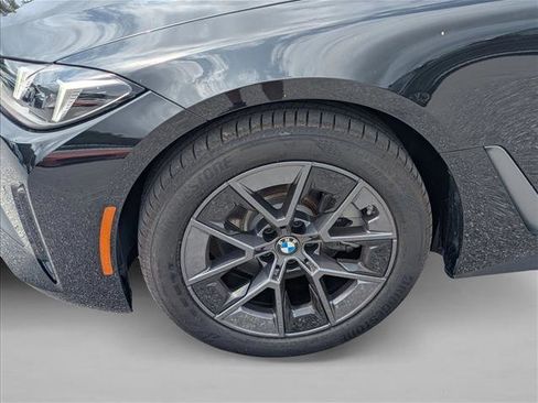 Used 2025 BMW i4 eDrive40 w/ Parking Assistance Package RWD image 21