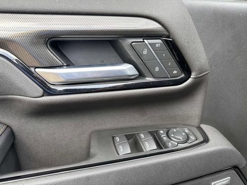 Used 2025 GMC Sierra 2500 AT4 w/ AT4 Premium Plus Package image 26