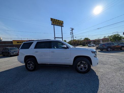 Used 2018 Chevrolet Tahoe LT image 5
