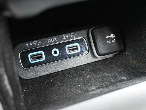 Used 2020 Jeep Grand Cherokee Overland image 27