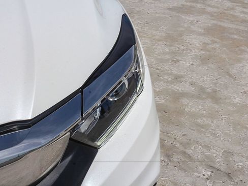 Certified 2021 Honda HR-V LX image 11